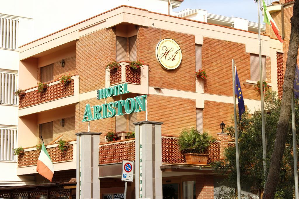 Hotel Ariston 마리나디그로세토 외부 사진